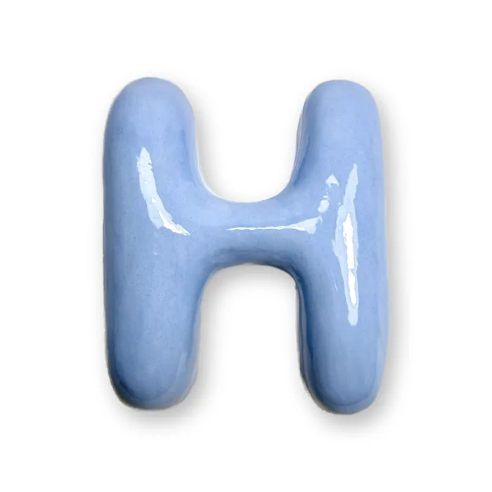 Lettera H in ceramica