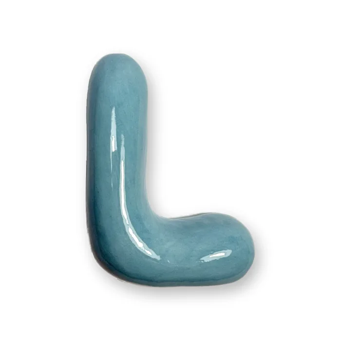 Lettera L in ceramica