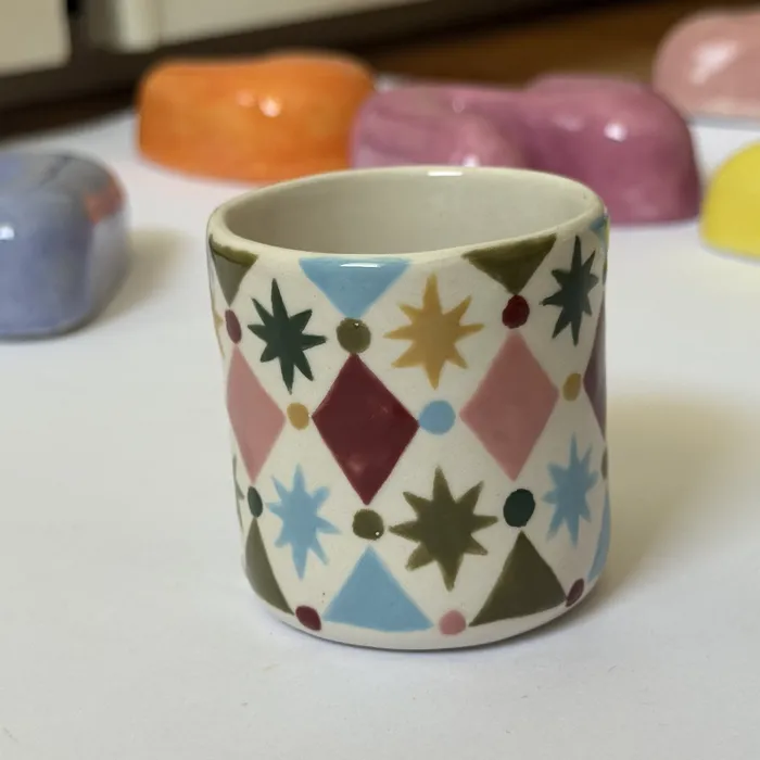 Tazze e tazzine in ceramica